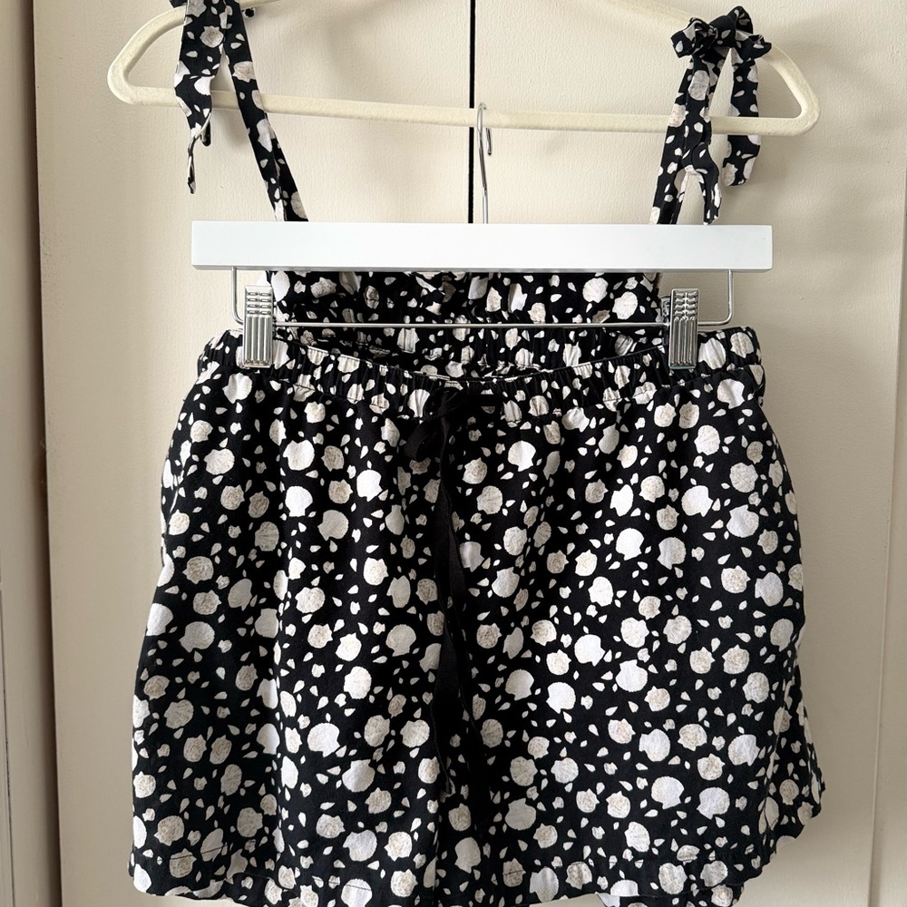 Seashell PJ Set LOFT Black White Tie-Shoulder Printed Sleep Set Pattern Coastal - Picture 5 of 9